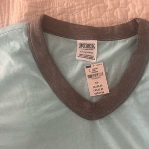 Brand new Pink women shirt size S
Women